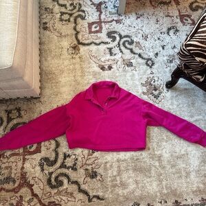 ALO Yoga Fuchsia Cropped Button Sweatshirt